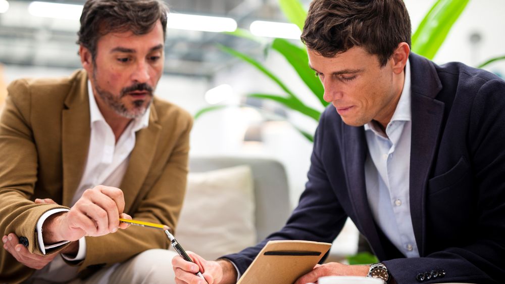 Diferença entre atuação consultiva e contenciosa no Direito Empresarial